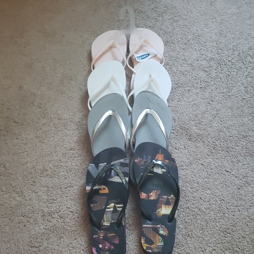 Old navy and Vegas flip flops